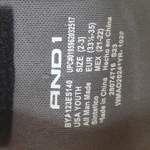 And1 boys slides size 2-3 - Picture 6 of 6